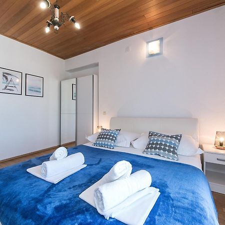 Apartments With A Parking Space Brela, Makarska - 16603 Habitación foto